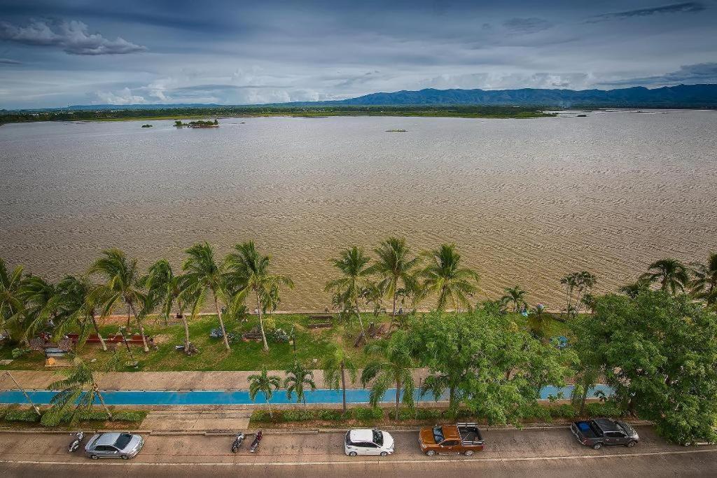 Phuglong Hotel Phayao Exteriér fotografie